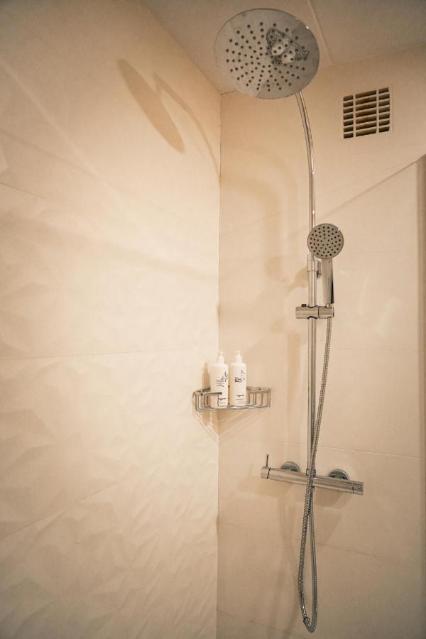 Doppelzimmer mit Poolblick