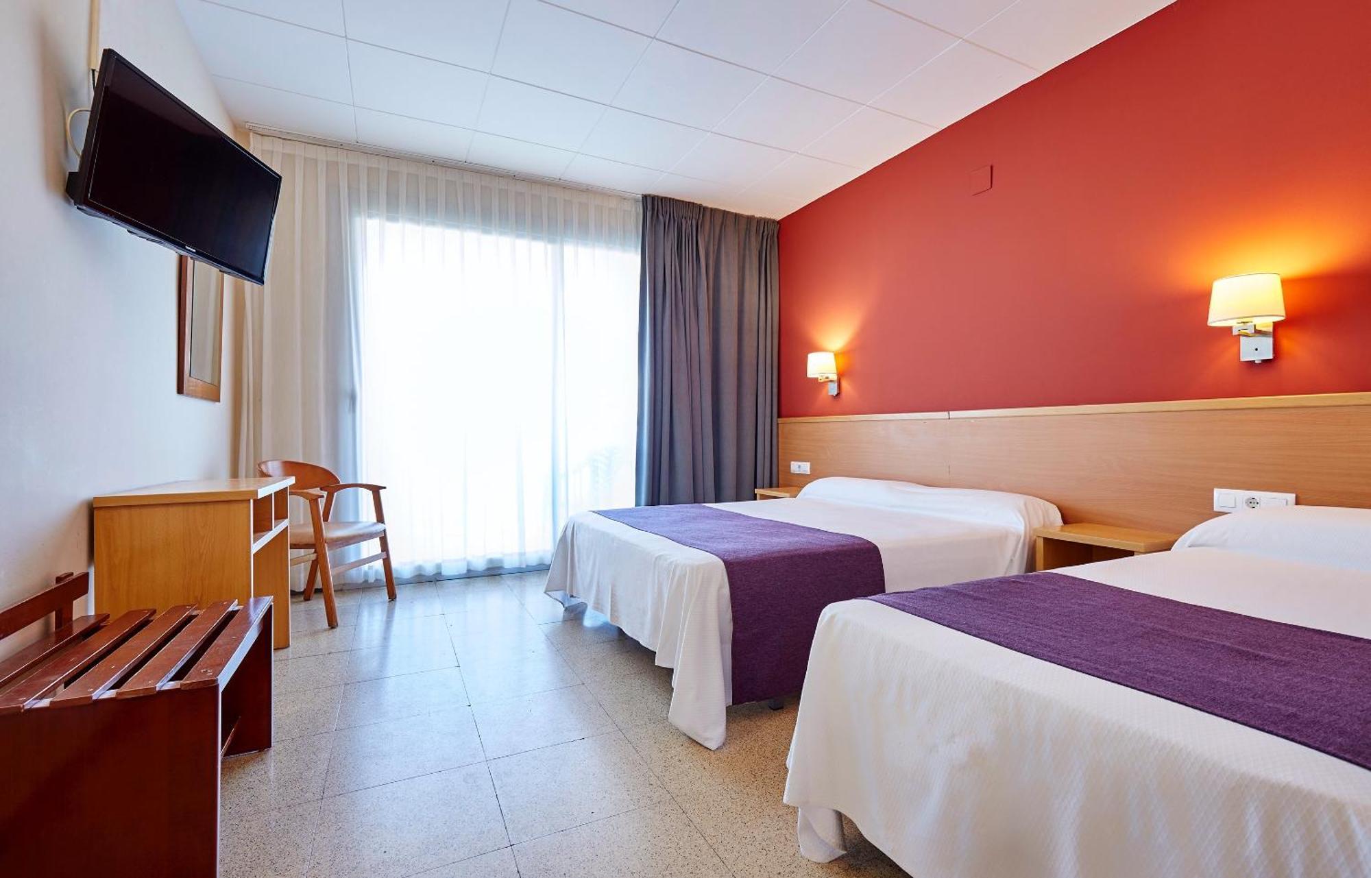 Economy Doppelzimmer mit Zustellbett (2 Erwachsene + 2 Kinder)
