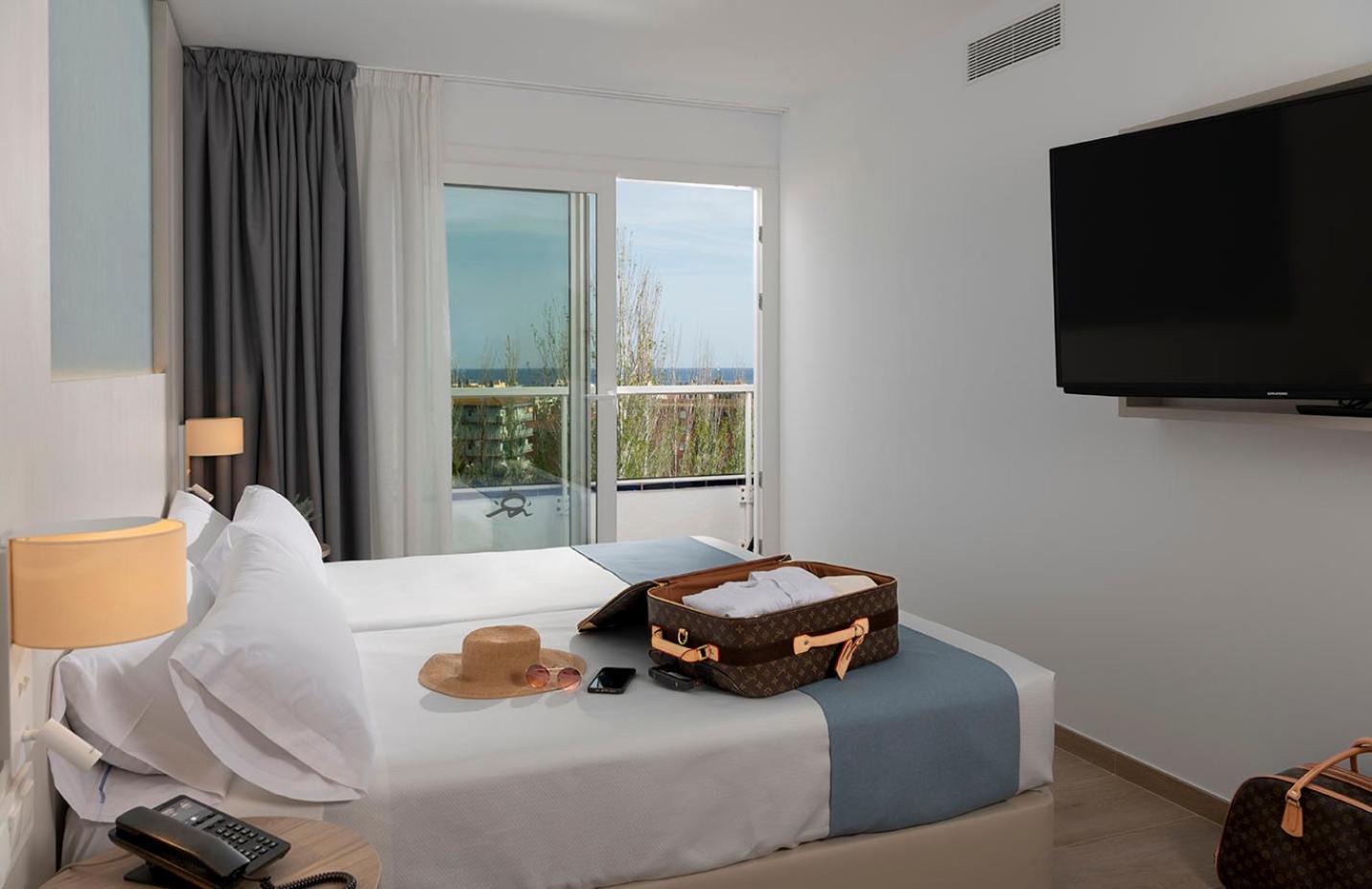 Premium Zimmer mit Poolblick